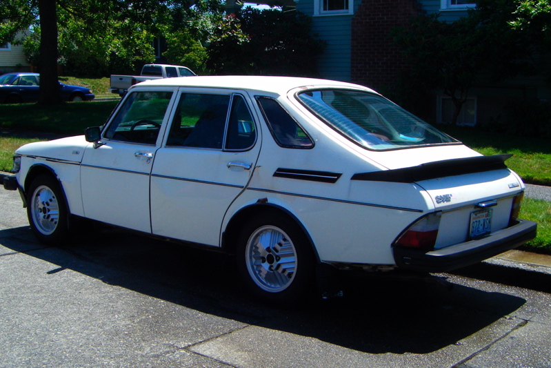 1977 SAAB 99 GL
This is a restoration in progress.  I have done nothing to this car except for some engine work.  I plan to replace the damaged parts, paint it and install a new interior.
Keywords: SAAB, 99, NINES